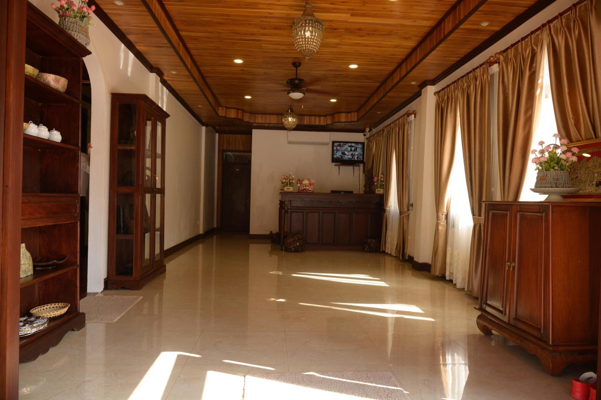 Lux Hotel Luang Prabang Esterno foto