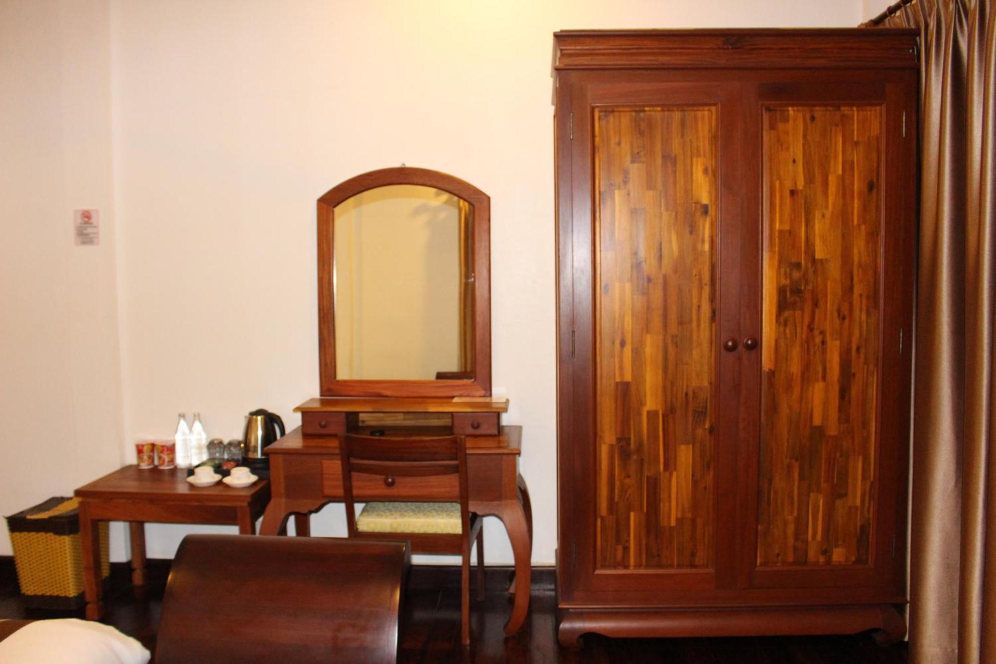 Lux Hotel Luang Prabang Esterno foto